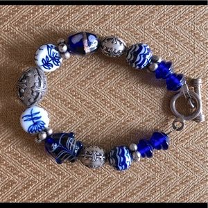 Blue & White Bead Bracelet